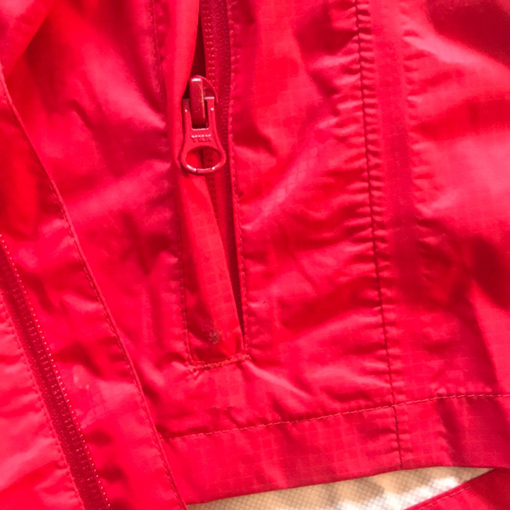 vineyard vines rain coat - Picture 4 of 5